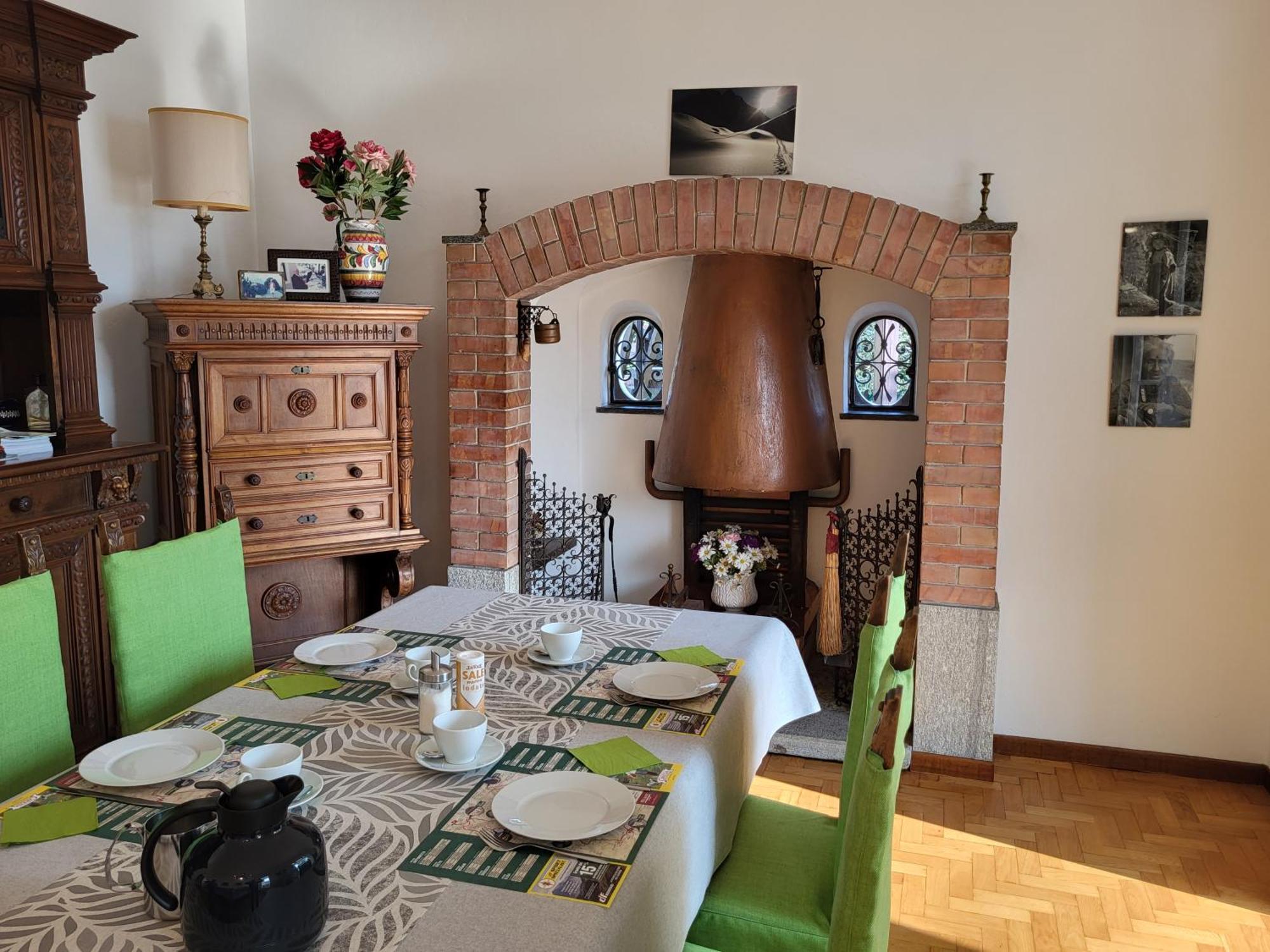 B&B Le Colombine Abbadia Lariana Εξωτερικό φωτογραφία