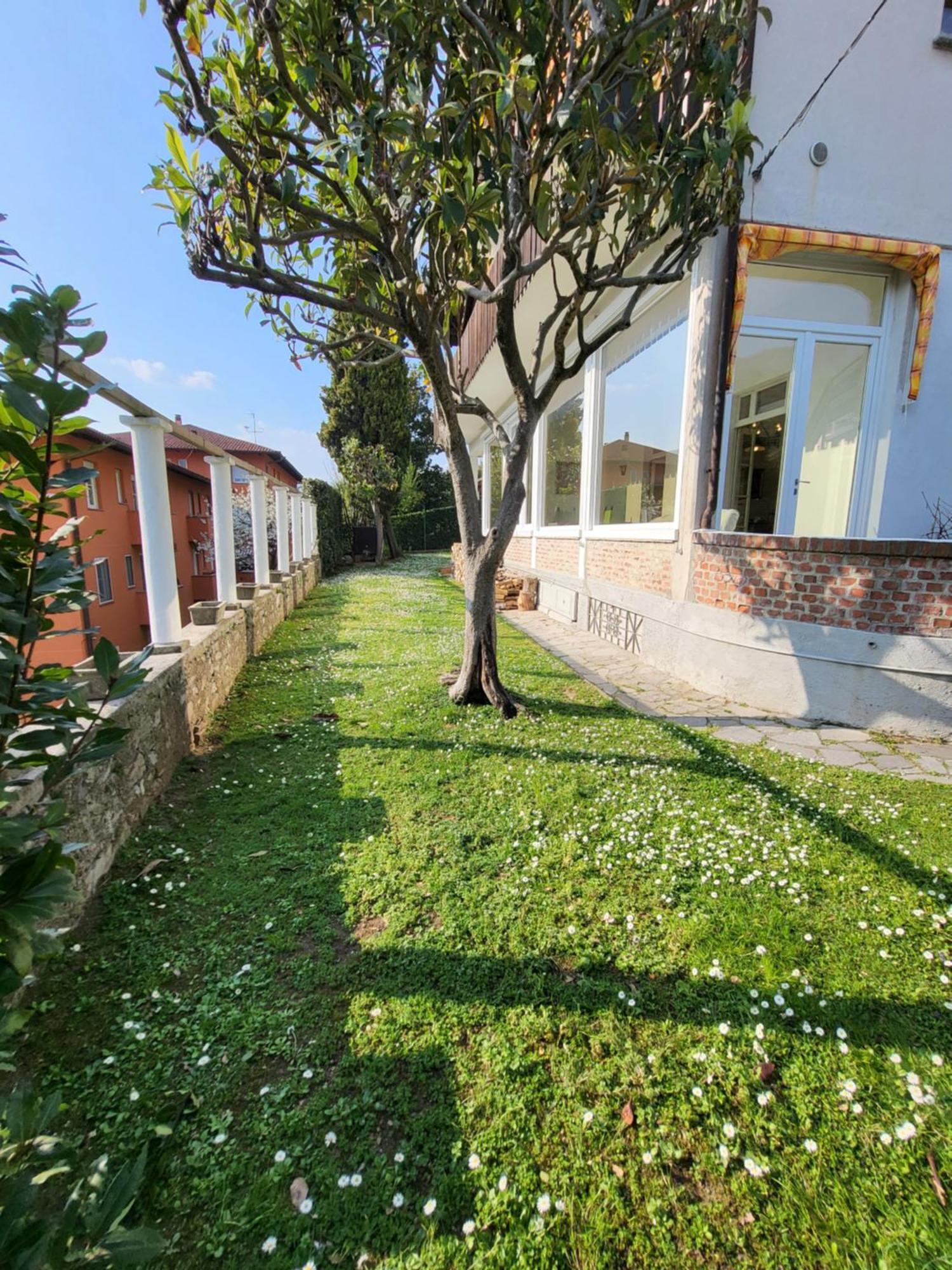 B&B Le Colombine Abbadia Lariana Εξωτερικό φωτογραφία